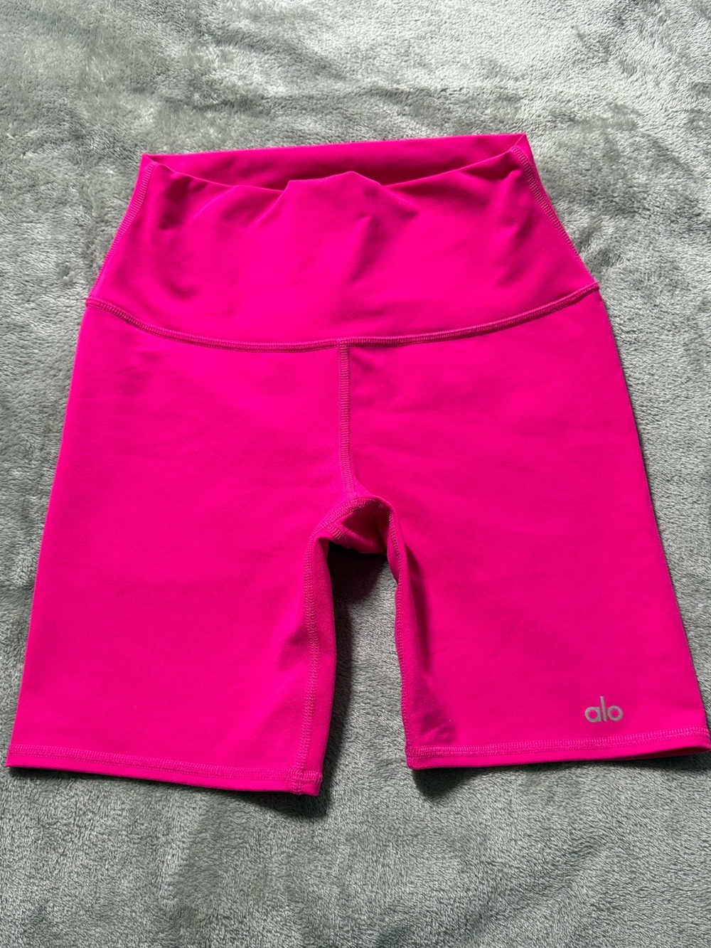 ALO Yoga High-Rise Bike Shorts in Hot Pink